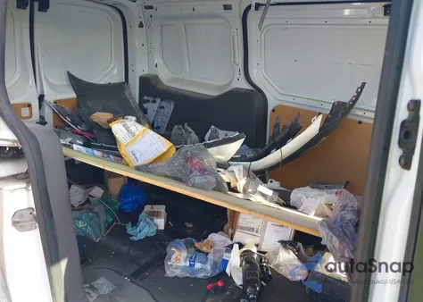 2019 Ford Transit Connect Xl z USA, uszkodzony, nr VIN NM0LS7E24K1413804